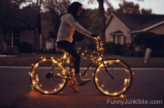 Lighting Christmas Bike!