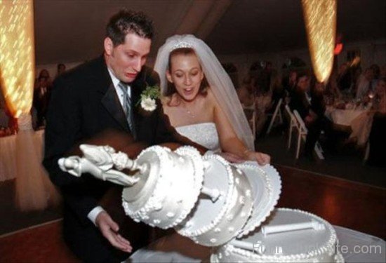 Earthquick After Marriage Funny Image