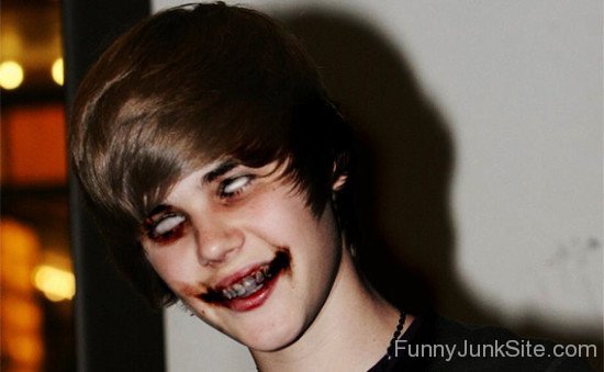 Justin Bieber Zombie