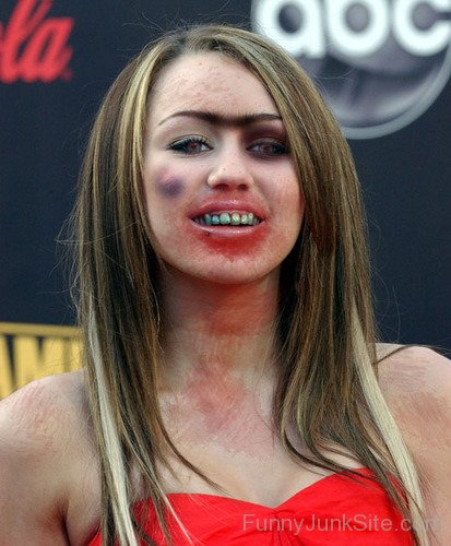 Miley Cyrus Zombie