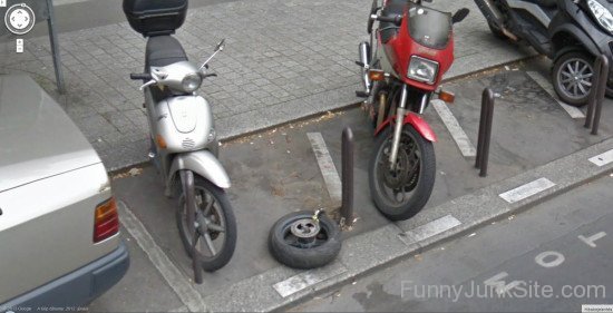 Scooter Tyre Parking