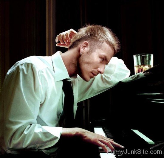 David Beckham Pianist